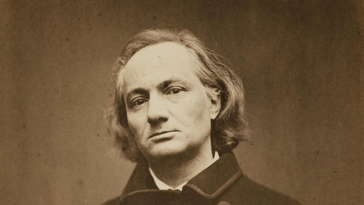 Portrait en noir et blanc de Charles Baudelaire par Etienne Carjat en 1865.