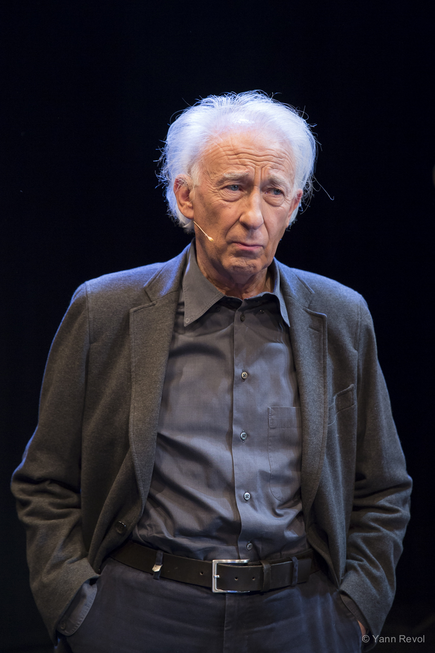 Albert Boadella sur la scène du Teatro Olympia de Valence