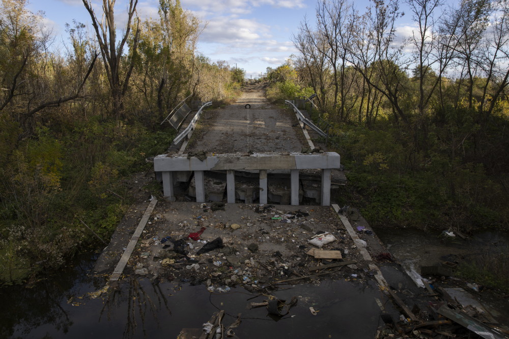 Near Lyman the Ukrainians face a war of bridges.