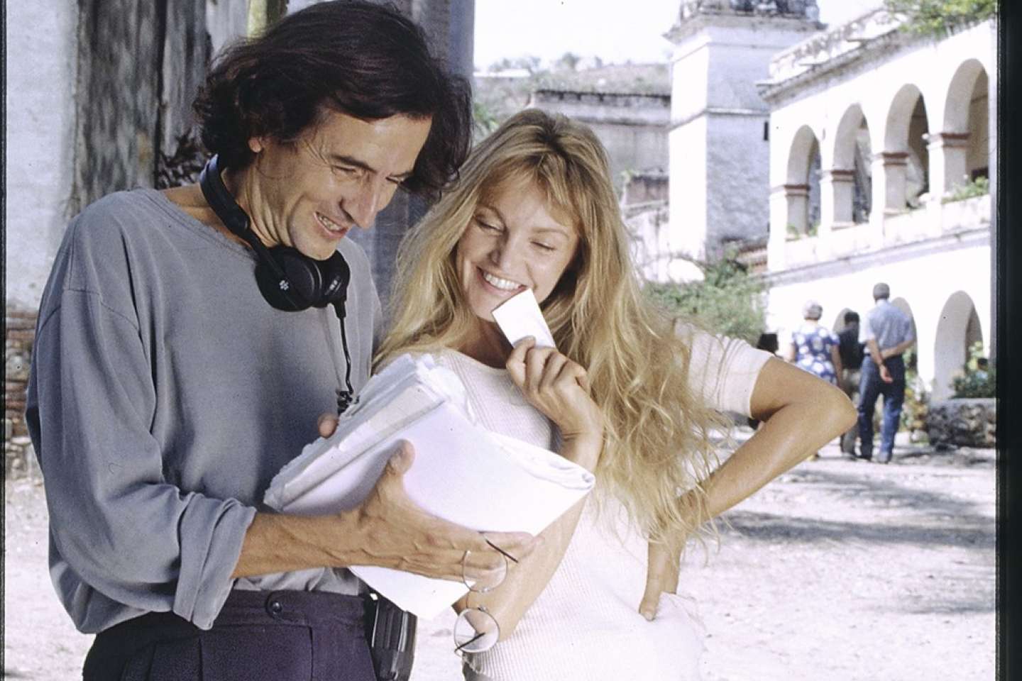 Bernard-Henri Lévy et Arielle Dombasle au Mexique, à Cuernavaca, sur le tournage du film « Le Jour et la Nuit »