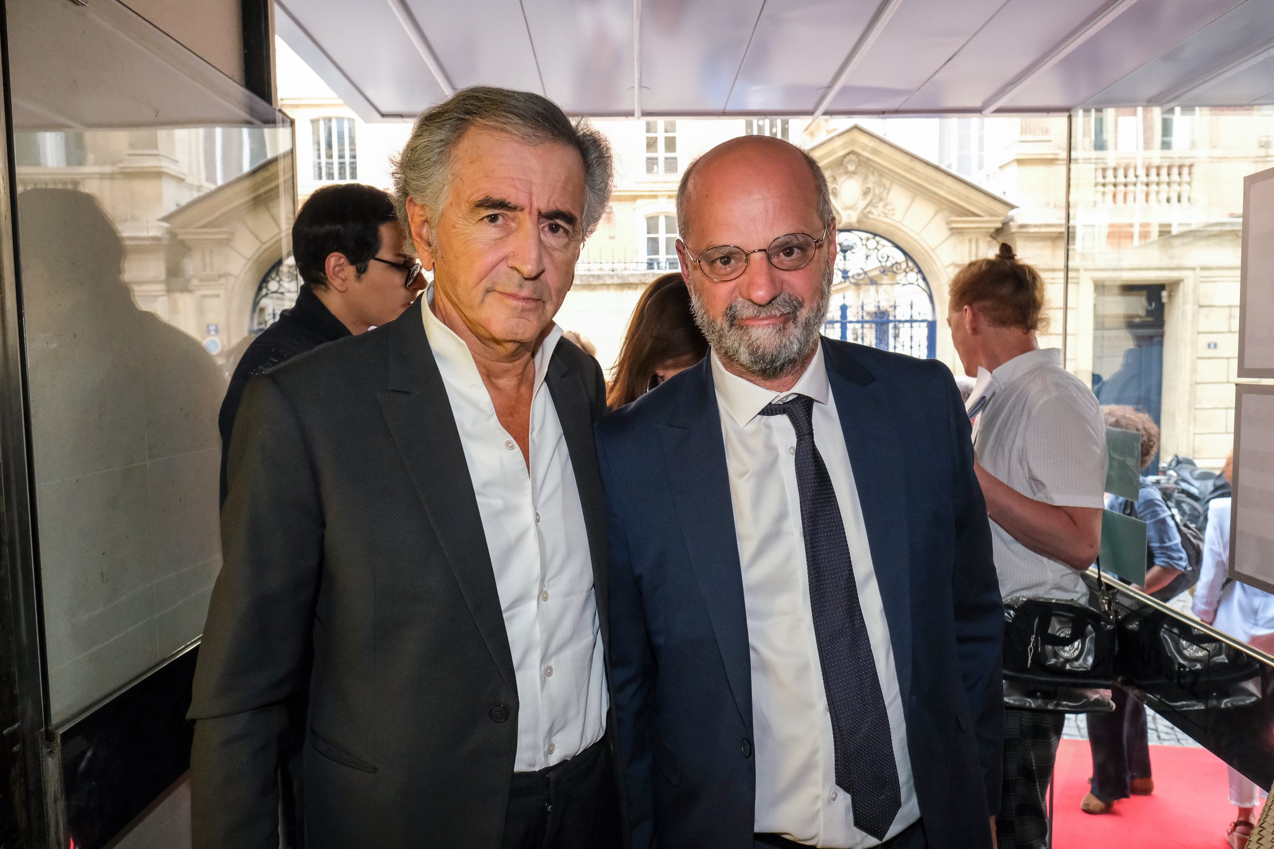 Bernard-Henri Lévy and Jean-Michel Blanquer, during the preview of BHL's film "Why Ukraine", at the Cinema Le Balzac in Paris.