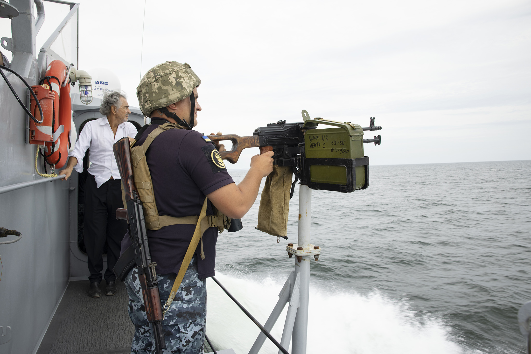 Bernard-Henri Lévy aboard the "Fastiv", one of the four patrol boats of the Ukrainian navy in charge of monitoring the presence of enemy ships off Odessa.