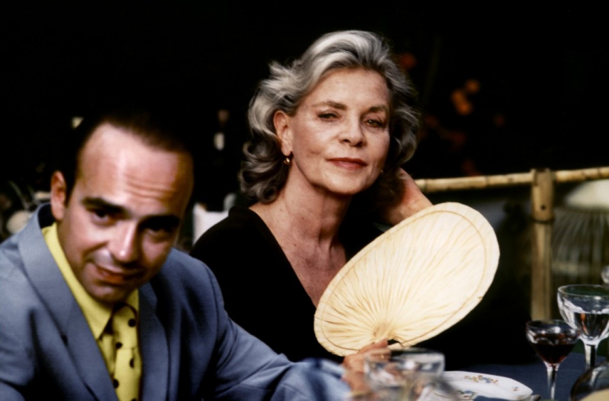 Lauren Bacall et Karl Zéro dans le film de BHL « Le Jour et la Nuit ».