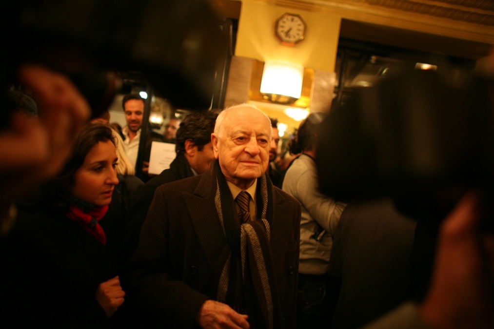 Pierre Bergé au Café de Flore
