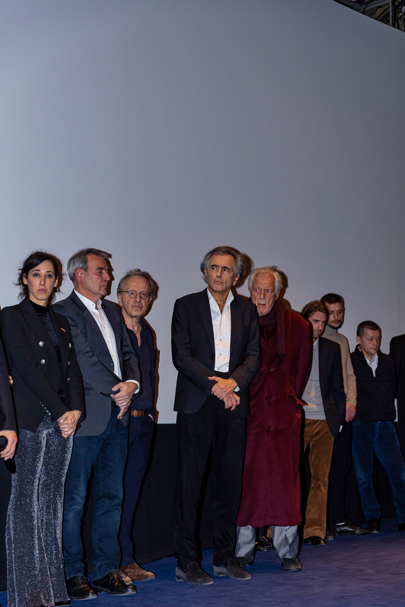 Emily Hamilton, Marc Roussel, François Margolin, Bernard-Henri Lévy, Gilles Hertzog, Olivier Jacquin, lors de l'avant-première du film de BHL, « Slava Ukraini », le 6 février 2023 au Balzac.