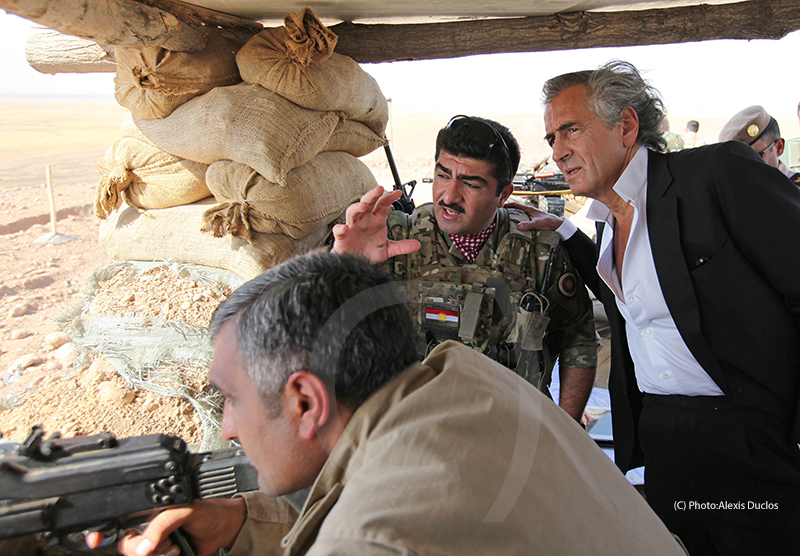 BHL et Sirwan Barzani sur le front contre Daech au Kurdistan irakien.