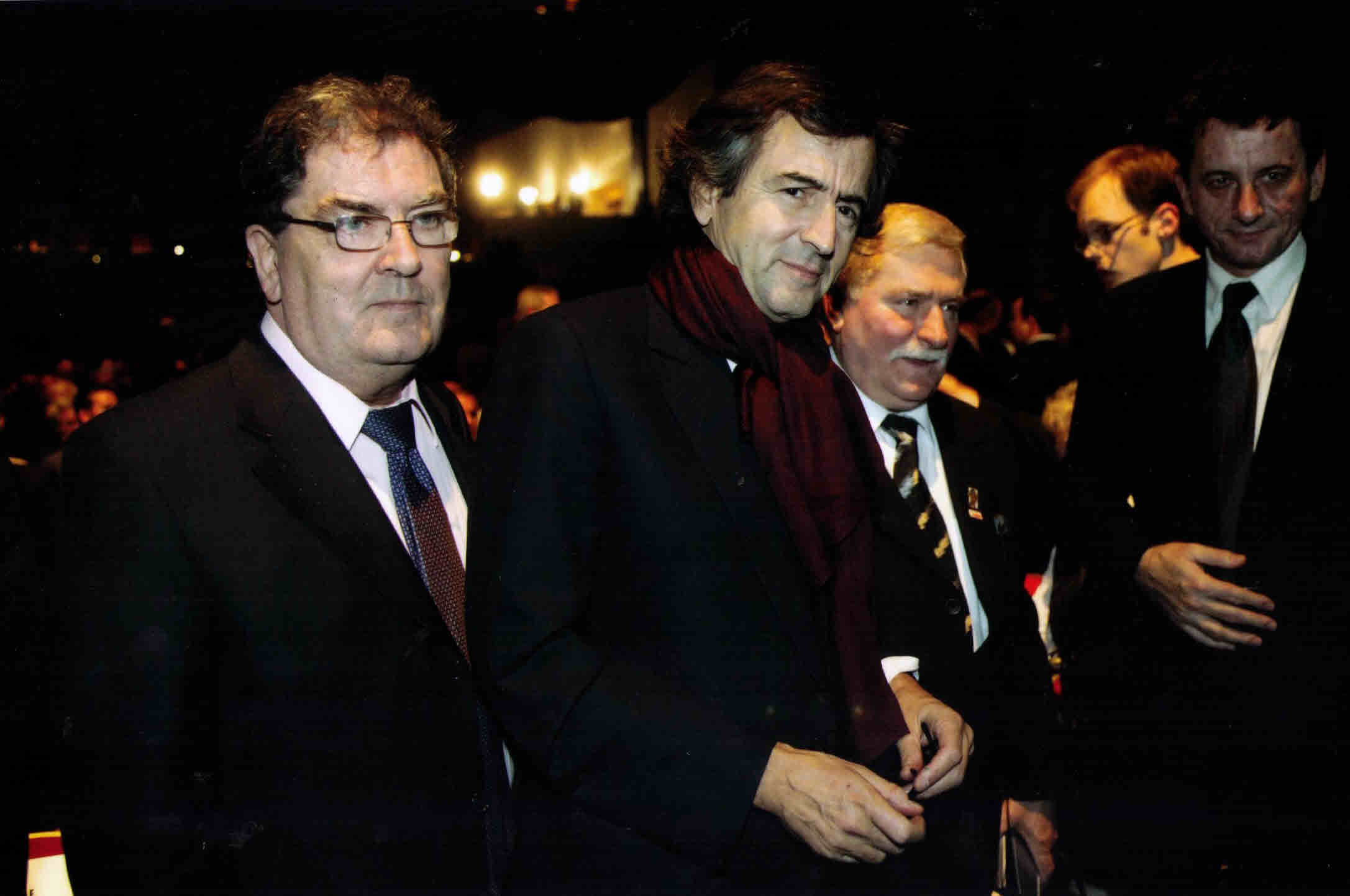 John Hume, Bernard-Henri Lévy et Lech Walesa