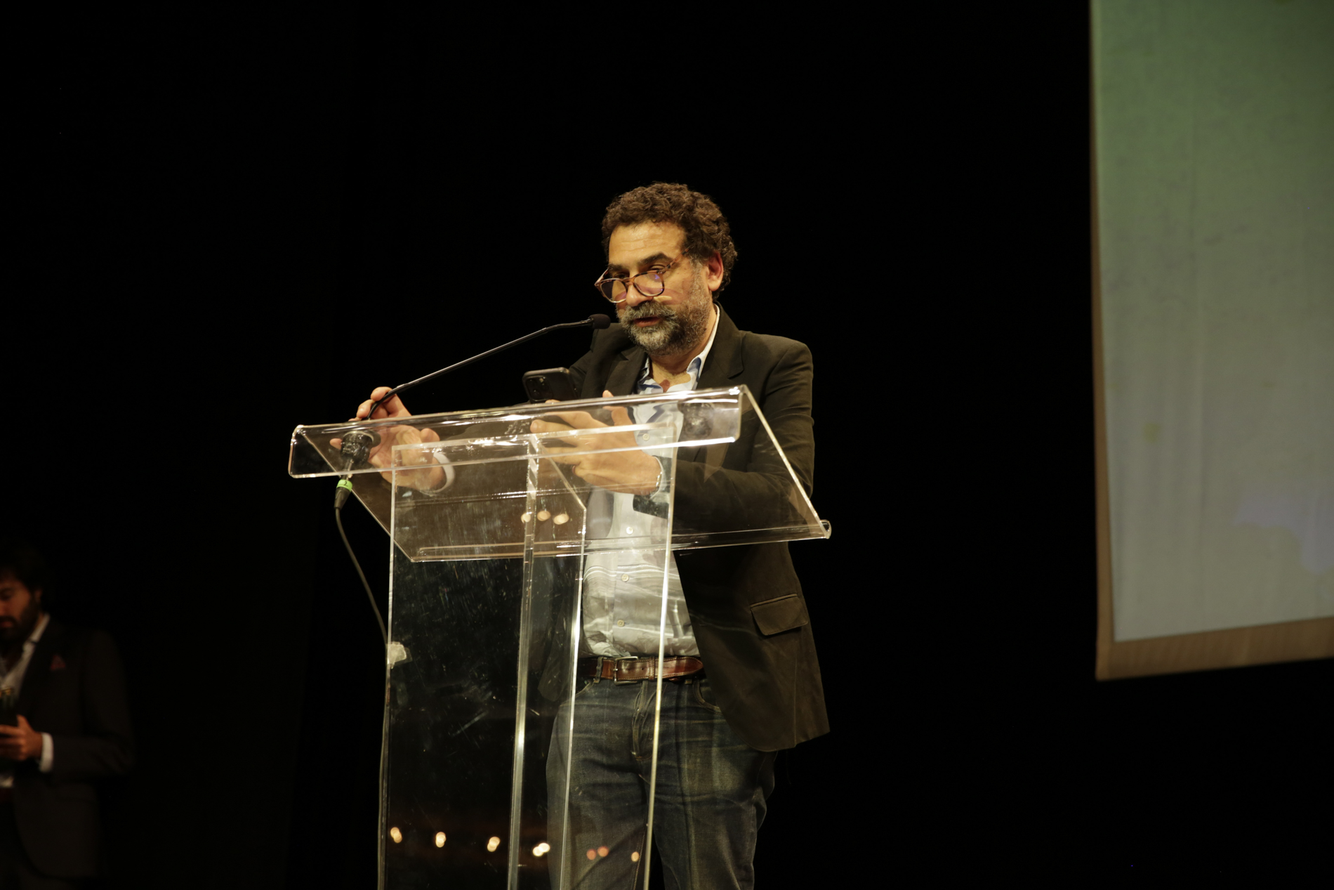 David Teboul sur la scène du théâtre antoine