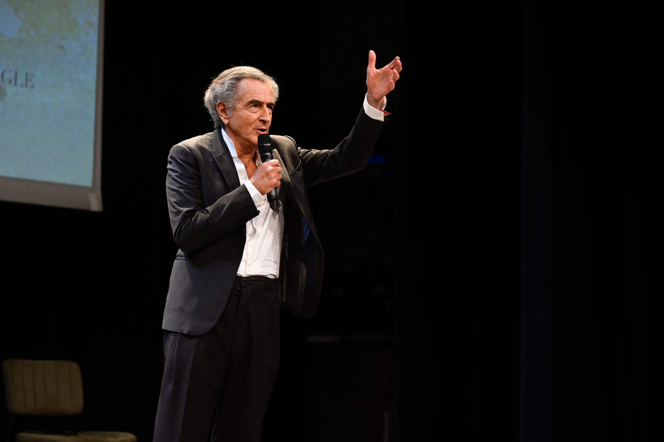 Bernard-Henri Lévy au Théâtre Antoine